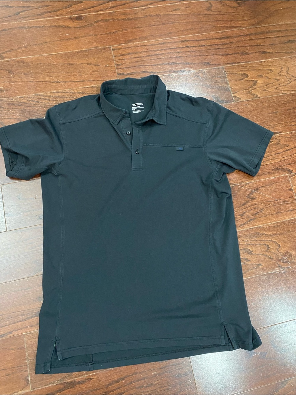 Men's Arc'teryx Captive Polo Short Sleeve Polo Shirt - Black - Size L